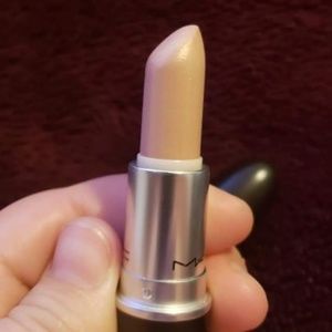 MAC Gossamer Wing Lipstick